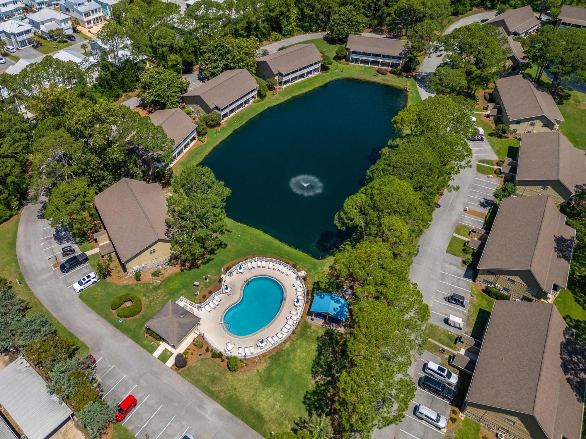 Seascape Lakefront Villas 128- Retreat Yourself Destin Exterior photo